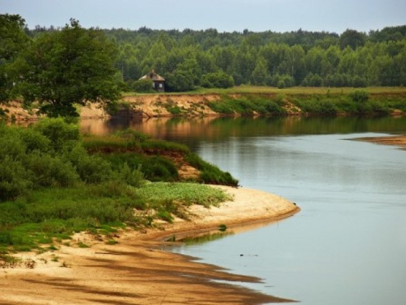 Поселок река река живут